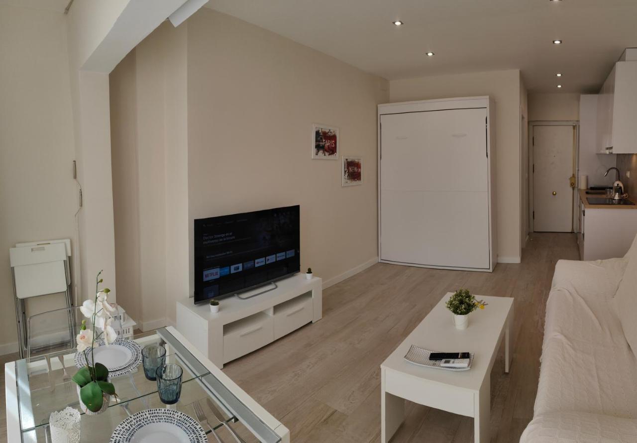 Coconut Begona Studio City Center By Namaste Elite Torremolinos Exteriör bild